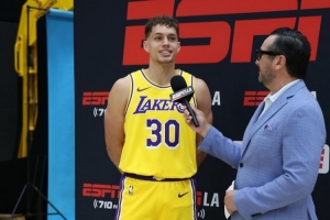 免费NBA老鹰vs凯尔特人比赛回放_免费NBA老鹰vs凯尔特人比赛回放实时直播_免费NBA老鹰vs凯尔特人比赛回放高清流畅观看