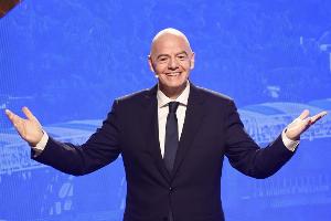 记者：因凡蒂诺将与高层召开紧急会议，亚洲是他争选票的关键阵地